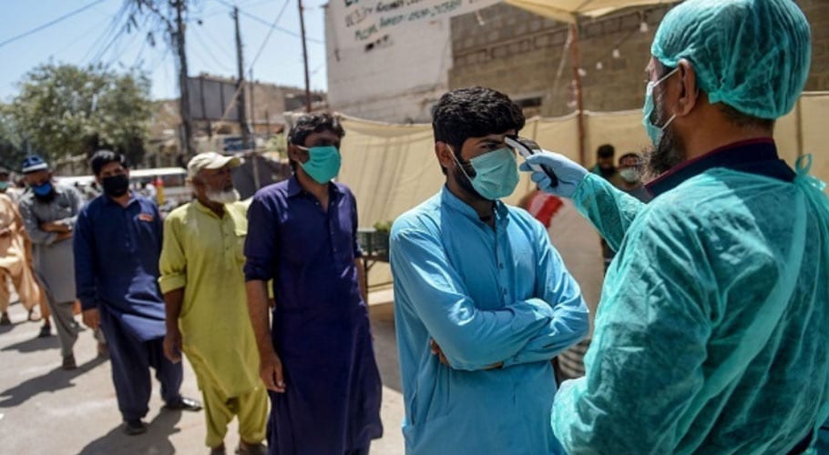 پاکستان میں کورونا سے 8 لاکھ 86 ہزار افراد متاثر، 19 ہزار 856 جاں بحق