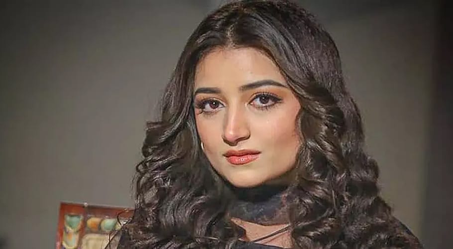 یہ سچ ہے کہ سینئر اداکار اقربا پروری کو فروغ دیتے ہیں، صبا بخاری