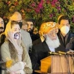 حزب اختلاف کی ساری جماعتیں ایک طرف اور پیپلزپارٹی ایک طرف ہے،مولانا فضل الرحمان