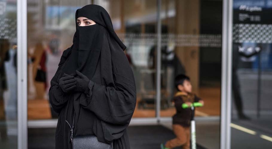 سوئٹزرلینڈ کے شہر برن میں نقاب پہننے پر پابندی عائد