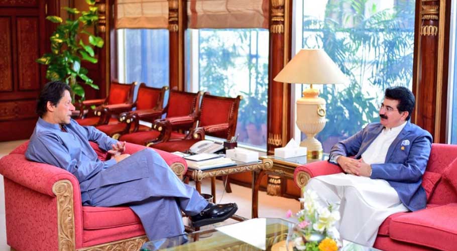 وزیراعظم کا صادق سنجرانی پراعتماد کا اظہار، انشااللہ آپ کامیاب ہوں گے