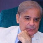 مسلم لیگ ن کے وفد کی شہباز شریف سے ملاقات، رہائی پر مبارکباد دی