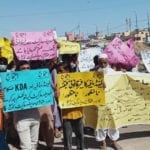 عدالتی حکم پر مسمار کی گئی مدینہ مارکیٹ پر کے ڈی اے افسران نے پلاٹنگ شروع کردی