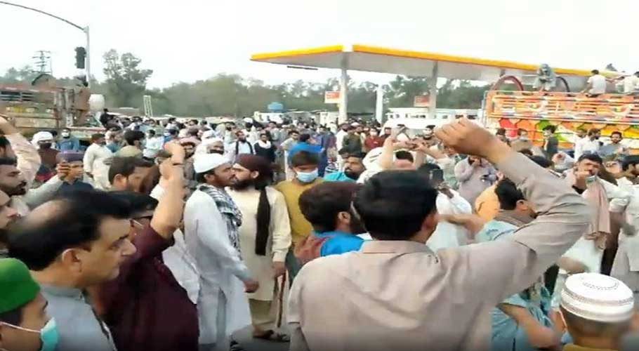 ٹی ایل پی سربراہ کی گرفتاری، ملک بھر میں مظاہرے جاری، 2 افراد جاں بحق