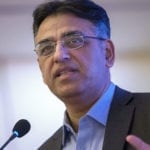آئندہ مالی سال میں 900 ارب ترقیاتی بجٹ کے لیے مختص کیے جائیں گے، اسد عمر