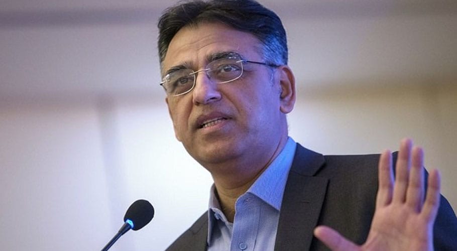 آئندہ مالی سال میں 900 ارب ترقیاتی بجٹ کے لیے مختص کیے جائیں گے، اسد عمر