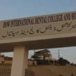 ڈاؤ ڈینٹل کالج میں اسسٹنٹ ڈی ایچ او اور سیکیورٹی گارڈ کا نرس پر تشدد، کپڑے پھاڑ دئیے