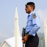 اسلام آباد پولیس کے باوردی اہلکاروں کی ڈیوٹی کے دوران شہریوں سے لوٹ مار، مقدمہ درج
