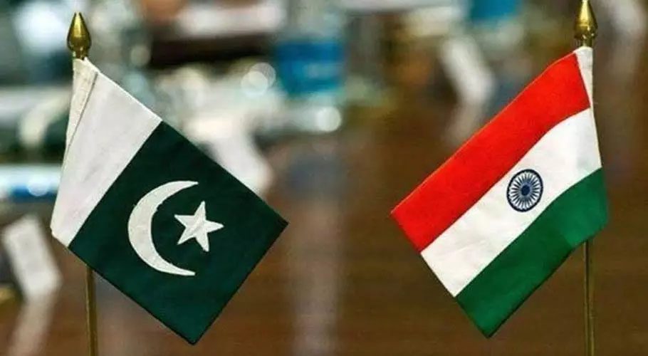 پاک بھارت انٹیلی جنس حکام نے خفیہ ملاقات کی۔عالمی خبر رساں ادارے کا دعویٰ
