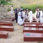 درہ آدم خیل: اجتماعی قبر سے 16 مقتولین کی لاشیں برآمد، شناخت کا عمل جاری