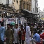 عید کی شاپنگ کرنے والوں کے لئے خوشخبری، تاجر برادری کا یکم مئی پر مارکٹیں کھلی رکھنے کا فیصلہ