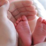 دائی نے گھر میں ڈیلوری کرا کر نومولود کو3 لاکھ روپے میں فروخت کردیا