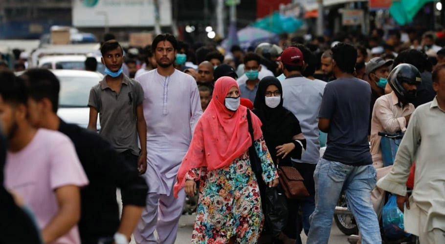 پاکستان میں کورونا کے 3 ہزار 232 نئے کیسز رپورٹ، 74مزید شہری جاں بحق