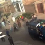 اوکاڑہ میں مسیحی آبادی پر مشتعل ہجوم کا حملہ، خواتین سمیت متعدد افراد زخمی