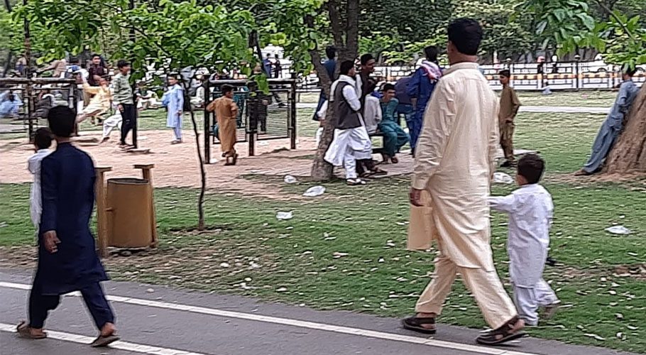 Violations of SOPs in Islamabad,