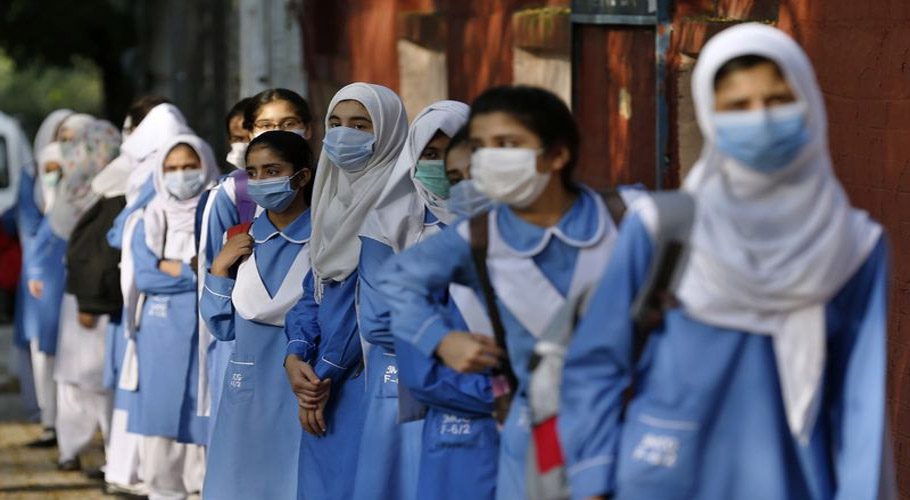 ملک بھر میں 10ویں سے 12ویں جماعت تک تعلیم کا آج سے آغاز، تعلیمی ادارے کھل گئے