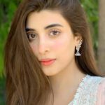اداکارہ عروہ حسین کورونا وائرس سے صحتیاب، نئی تصویر شیئر کردی