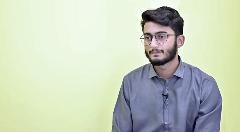 اُبھرتے ہوئے نعت خواں ہوصید زاہد صدیقی کی نعت نے سننے والوں پر سحر طاری کردیا