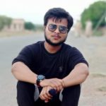 کراچی، موبائل فون چھیننے کے دوران مزاحمت پر 2 بہنوں کا اکلوتا بھائی گھر کی دہلیز پر قتل