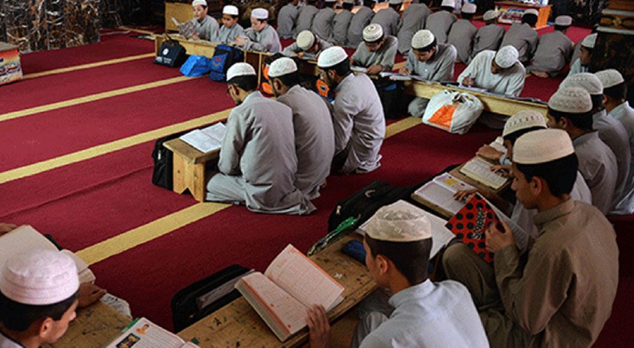 ریٹائرڈ لیفٹیننٹ جنرل کو مدرسہ ڈائریکٹوریٹ میں تعینات کئے جانے کا امکان