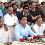 بحریہ ٹاؤن میں ہنگامہ آرائی کے دوران سندھ پولیس کہیں نظر نہیں آئی،خرم شیر زمان