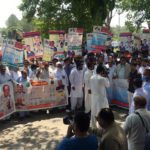 اسلام آباد، سمندرپار پاکستانیوں کا الیکشن کمیشن کے باہر احتجاج، ووٹ کا حق دینے کا مطالبہ