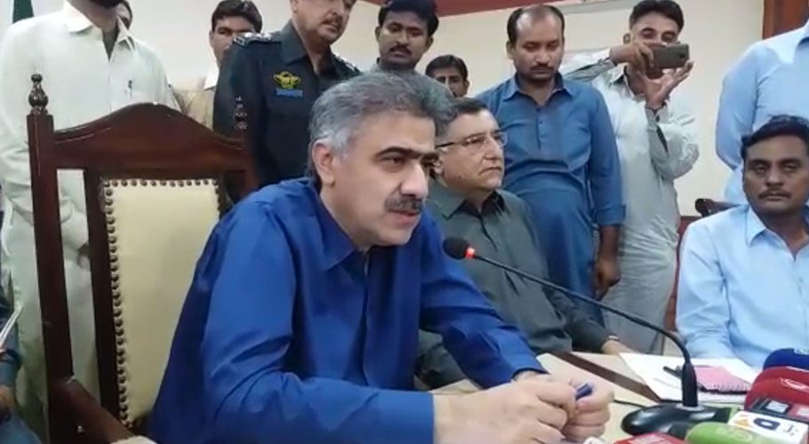 وفاقی حکومت کی پالیسیز نے ملکی معیشت کو تباہ کردیا ہے، سہیل انور سیال