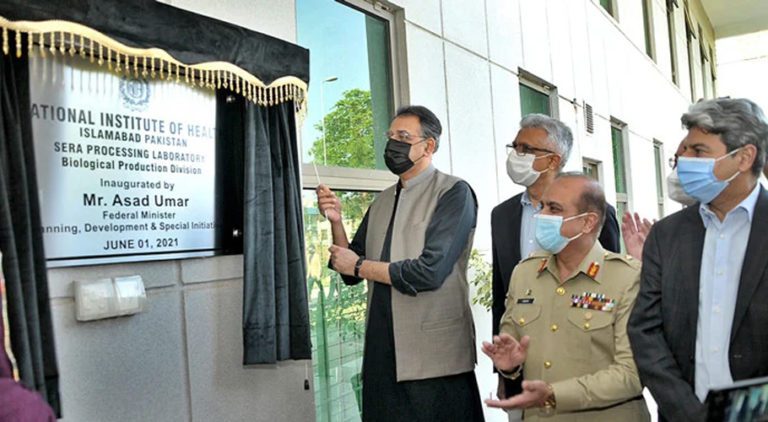 چین کے تعاون سے تیار پاکستان کی پہلی کورونا ویکسین "پاک ویک" متعارف