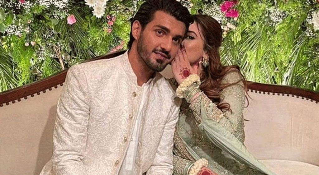منال خان اور احسن محسن کی منگنی کی تصاویر اور ویڈیو سوشل میڈیا پر وائرل