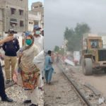 کراچی ریلوے کا چنیسر ہالٹ پر انسداد تجاوزات آپریش، متعدد مکانات مسمار