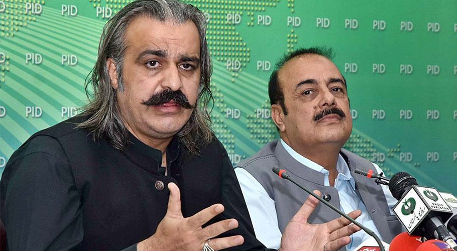 آزاد کشمیر، علی امین گنڈا پور کو جوتا مارنے کے الزام میں 2نوجوان گرفتار