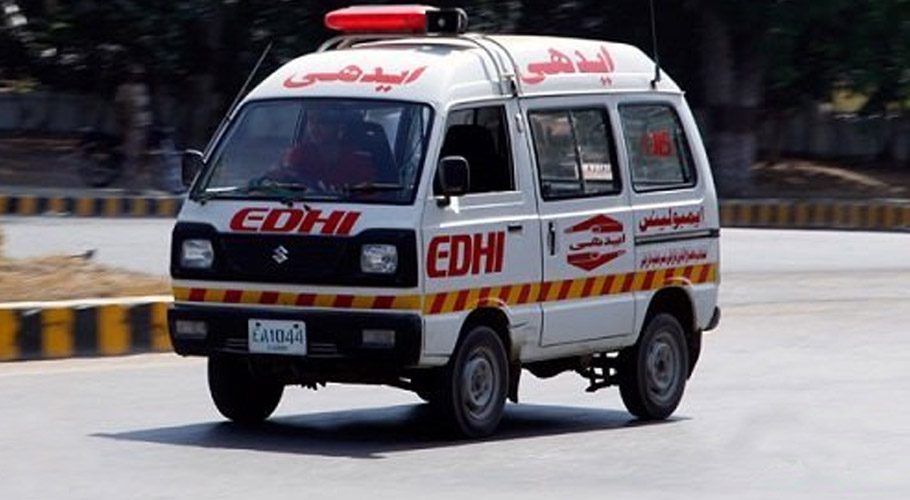 ڈی جی خان، بس اور ٹریلر کا خوفناک تصادم، 16 افراد جاں بحق ہوگئے