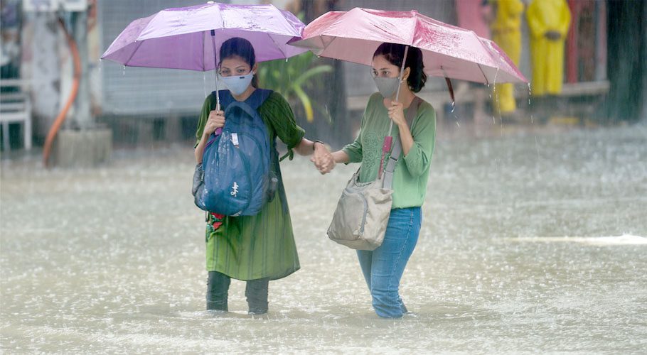 MET predicted rain in Karachi tomorrow