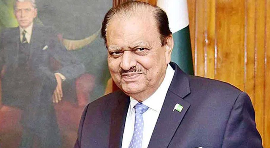سابق صدر مملکت ممنون حسین انتقال کرگئے