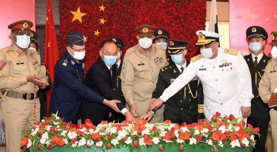 پاک چین تعلقات باہمی مفادات کے تحفظ کیلئے مزید مضبوط ہو رہے ہیں، آرمی چیف