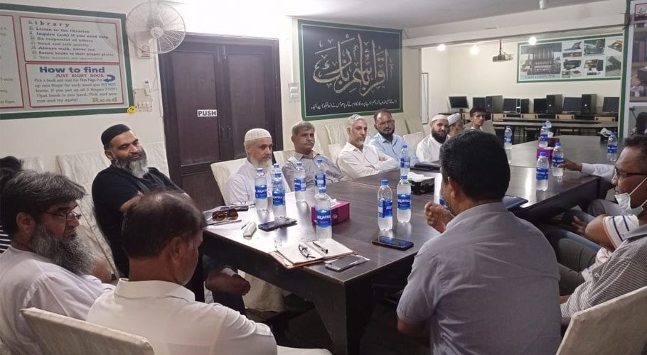 کووڈ کے نام پر تعلیمی اداروں کے ساتھ زیادتی کی جارہی ہے: پرویز ہارون