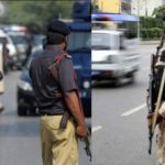 کراچی، ملیرجیل میں رینجرز کا سرچ آپریشن، گلشنِ اقبال میں پولیس مقابلہ،4ڈاکوگرفتار