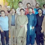 Stage artists announce sit-in outside Karachi Press Club against theater closure