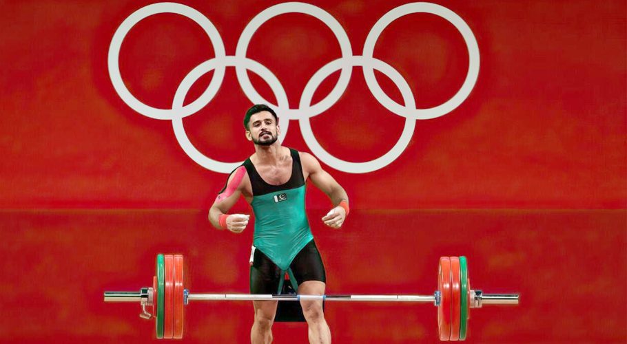 Weightlifter Talha Talib misses out on Olympic gold but a hero is born
