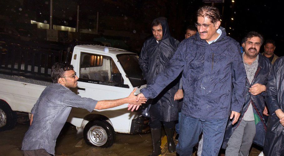 CM directed all responsibles to stay in the field over Rain in Karachi