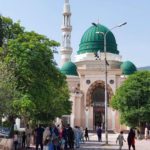 ملک کے دیگر مزارارت کی طرح بری امام کے مزار کو بھی زائرین کے لیے کھول دیا گیا
