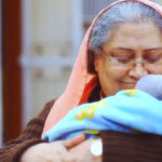 سینئر اداکارہ دردانہ بٹ کی حالت تشویشناک، وینٹی لیٹر پر منتقل کردیا گیا