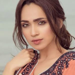 آج کل میں غیرشادی شدہ ہوں۔فریال محمود نے طلاق کی خبروں پر خاموشی توڑ دی