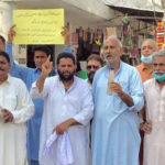راولپنڈی:گلاس فیکٹری چوک میں اہلیان علاقہ گندے پانی کی سپلائی پر سراپا احتجاج