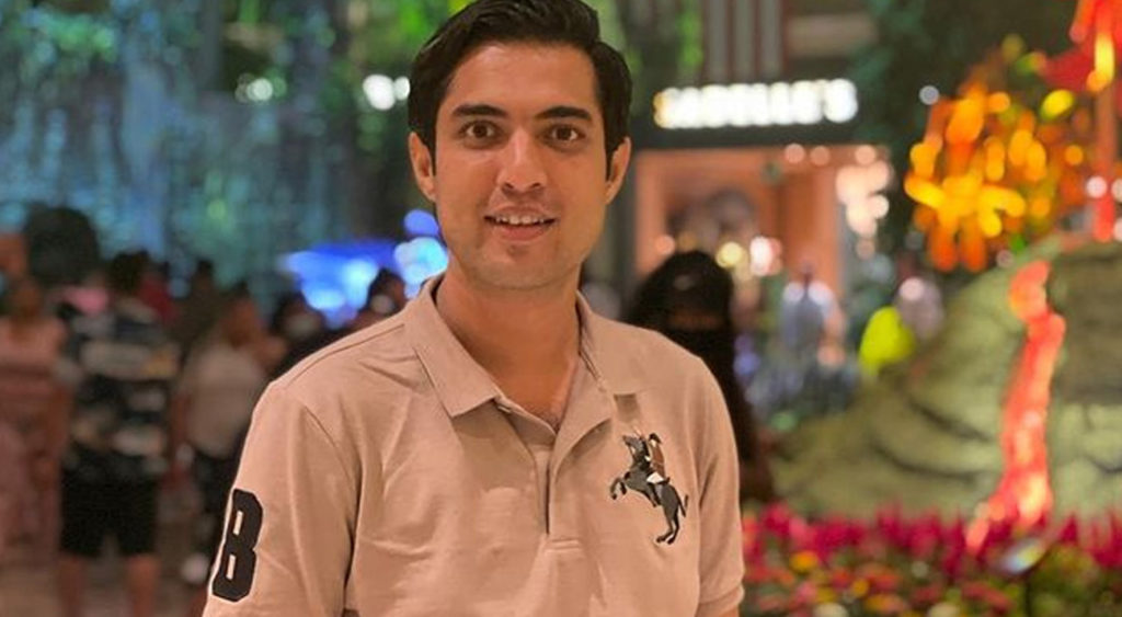مینارِ پاکستان ہراسگی کیس، عائشہ اکرم کی بہادری کے باعث ملاقات کی۔اقرارالحسن