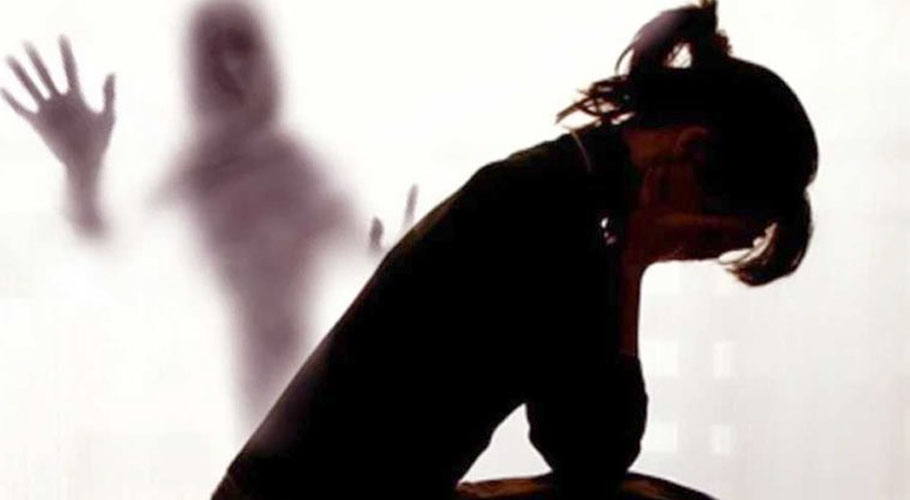 ڈولمین مال کراچی میں خاتون سے نازیبا حرکت کی کوشش، ملزم کی تصویر وائرل
