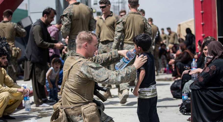 hundreds of Americans still seek to leave Afghanistan