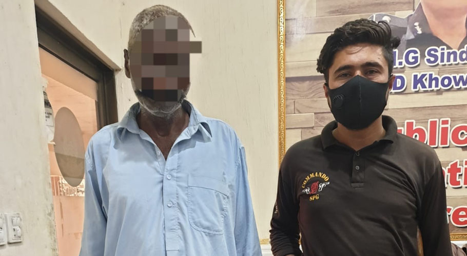 رشوت طلبی کی ویڈیو کا معاملہ، شاہ لطیف پولیس نے ریٹائرڈ اہلکار کو گرفتار کرلیا