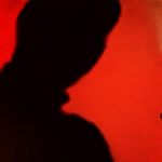 کراچی میں نامعلوم افراد نے لیڈی پولیس اہلکار پر تیزاب پھینک دیا