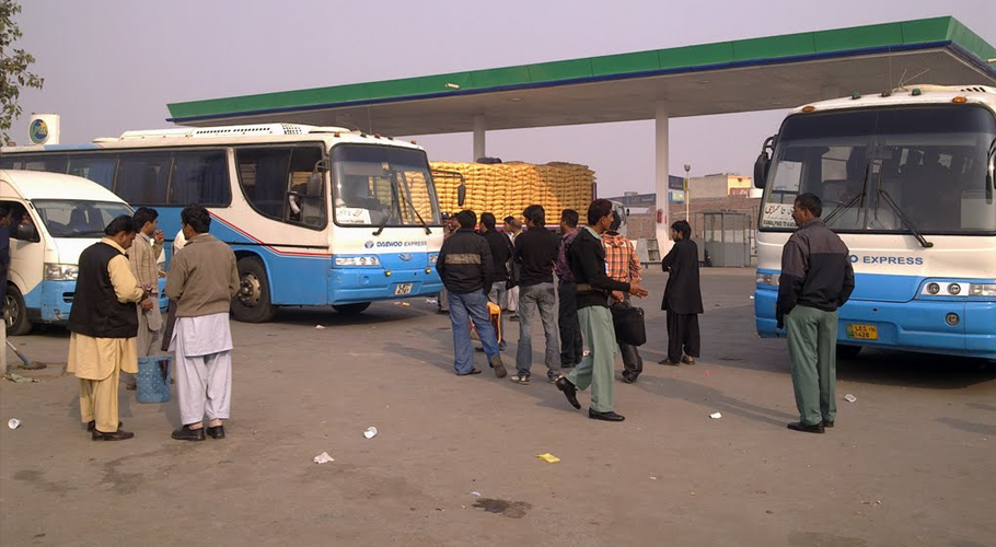 Sindh government announces to intra city bus project in Karachi